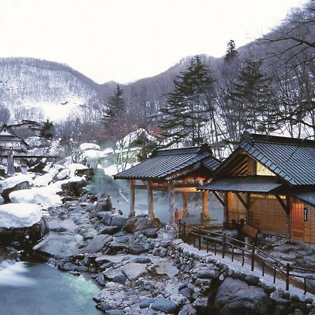 Takaragawa Onsen Ousenkaku Hotel Minakami Exterior photo