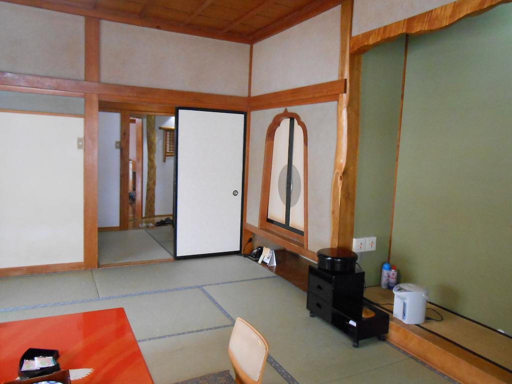 Takaragawa Onsen Ousenkaku Hotel Minakami Exterior photo