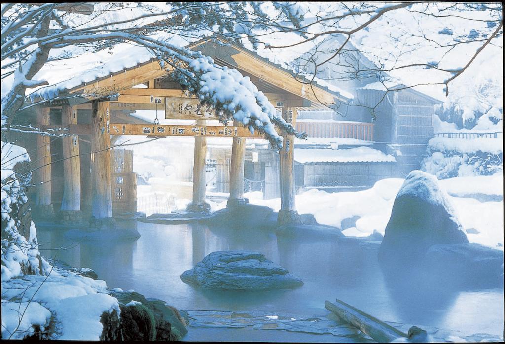Takaragawa Onsen Ousenkaku Hotel Minakami Exterior photo